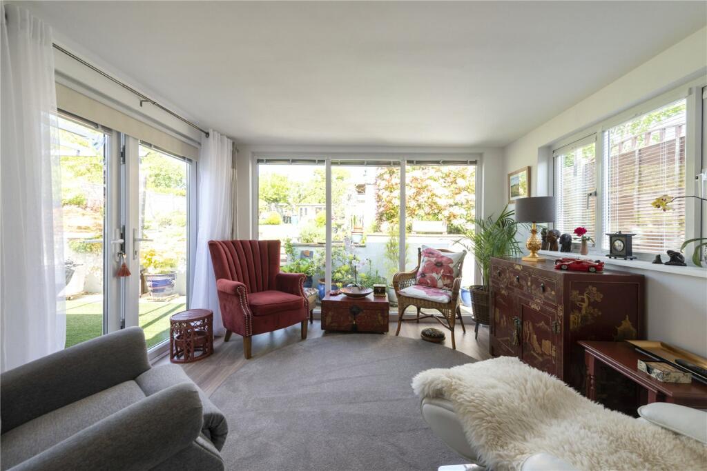 4 bedroom bungalow for sale in Stoneyhurst Drive, Curry Rivel, Langport