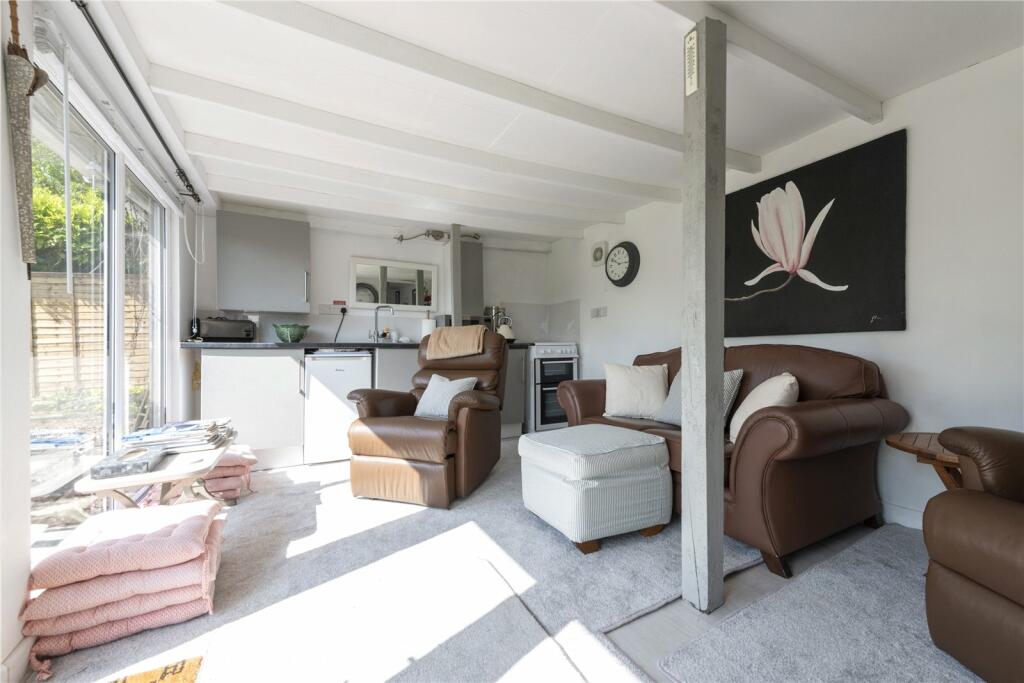 4 bedroom bungalow for sale in Stoneyhurst Drive, Curry Rivel, Langport