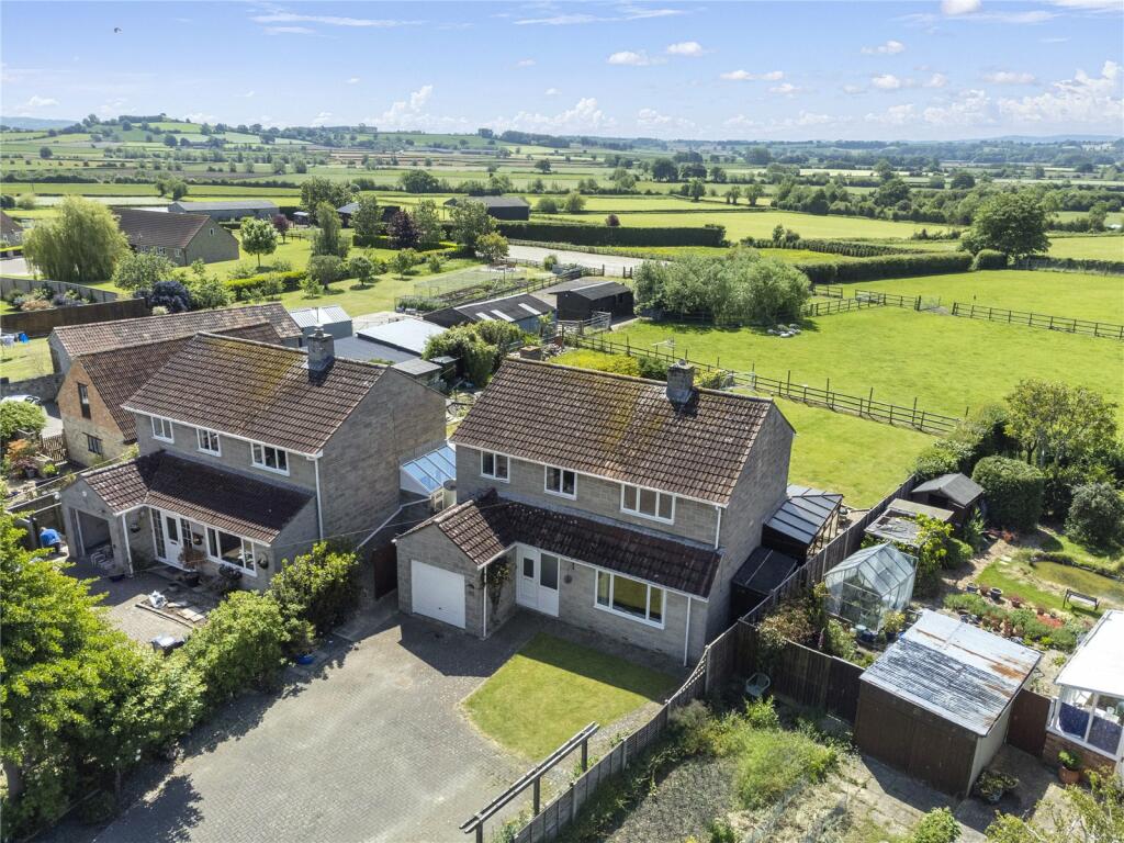 4 bedroom detached house for sale in Hawkers Lane, Hambridge, Langport