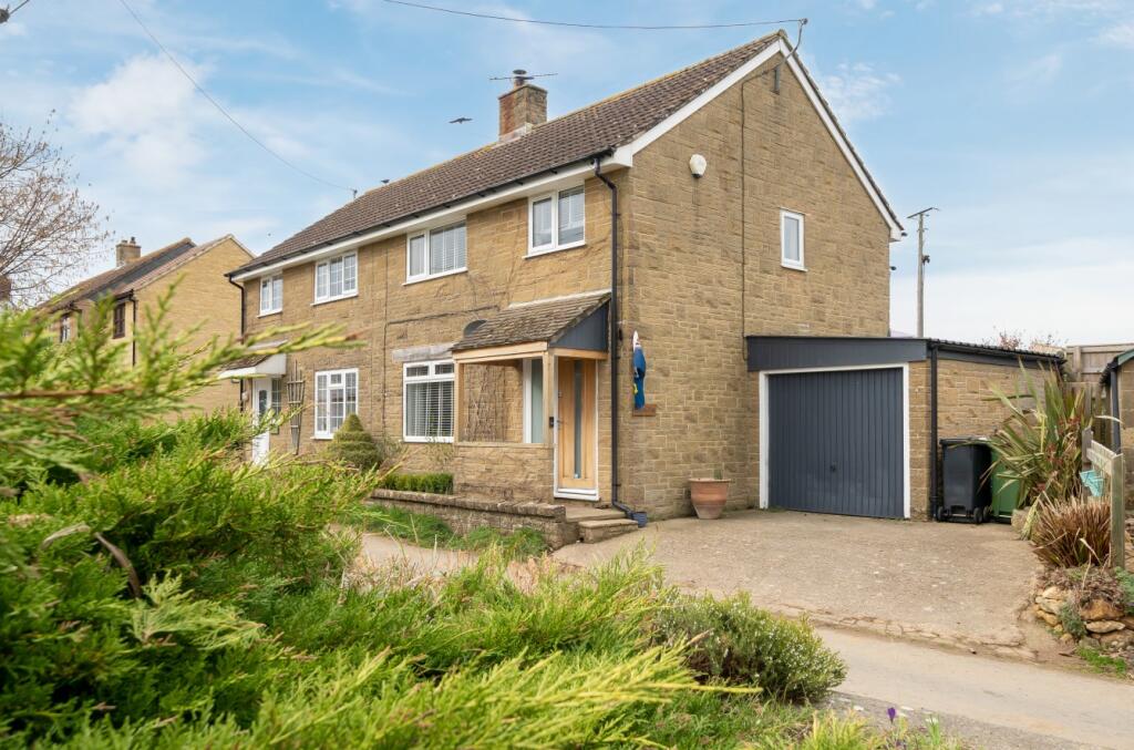 3 bedroom semidetached house for sale in Townsend, Seavington