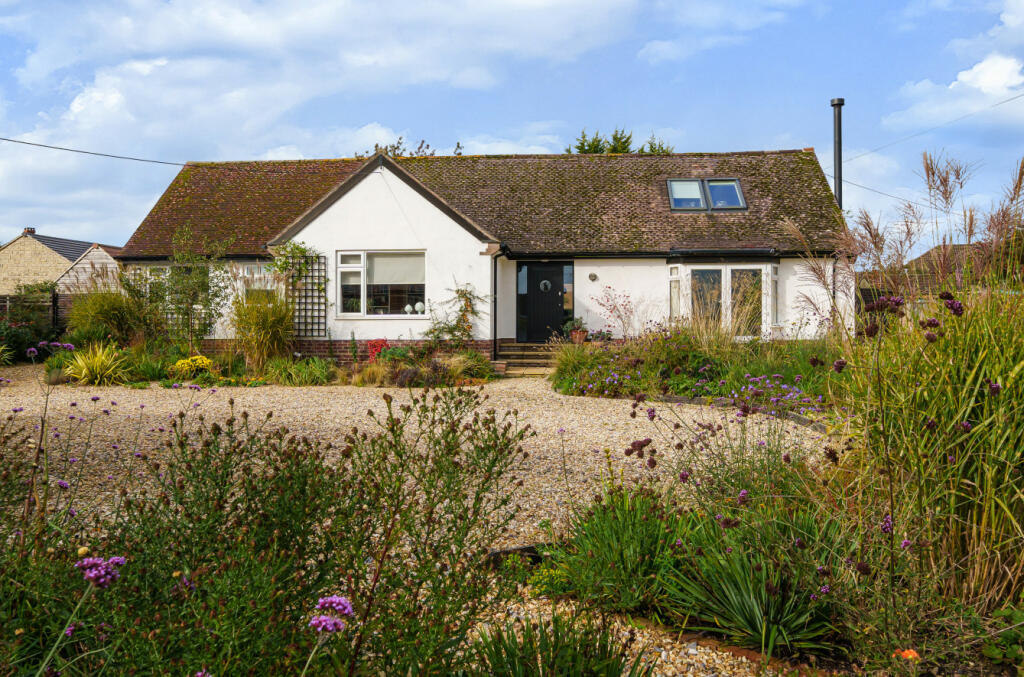 4 bedroom detached house for sale in Rod Lane, Ilton, Ilminster