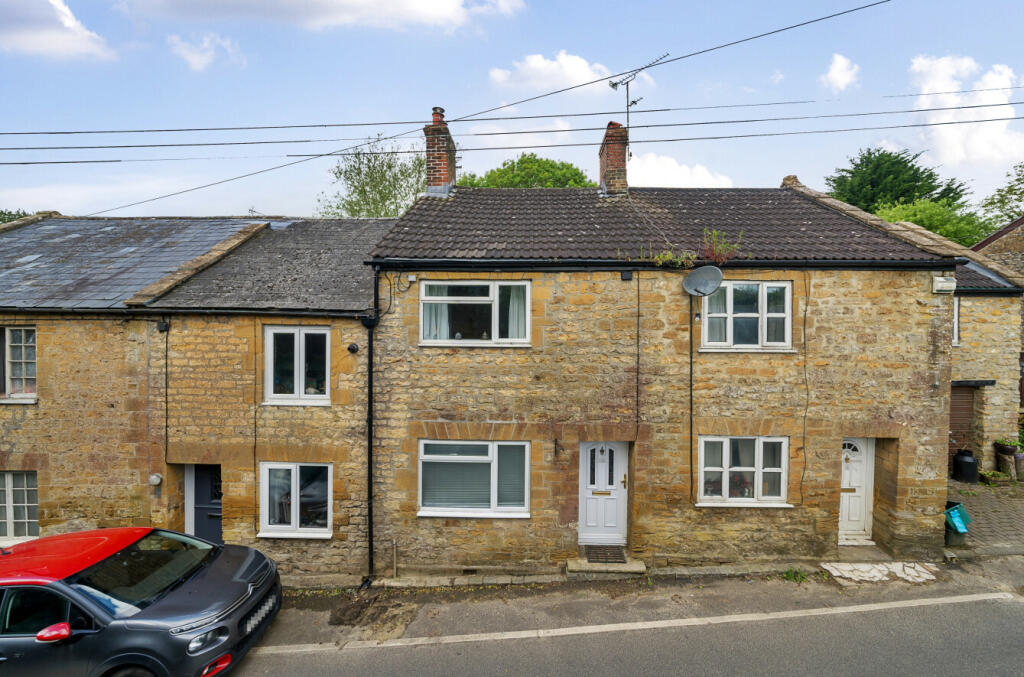 2 bedroom terraced house for sale in Holloway Road, Lopen, South