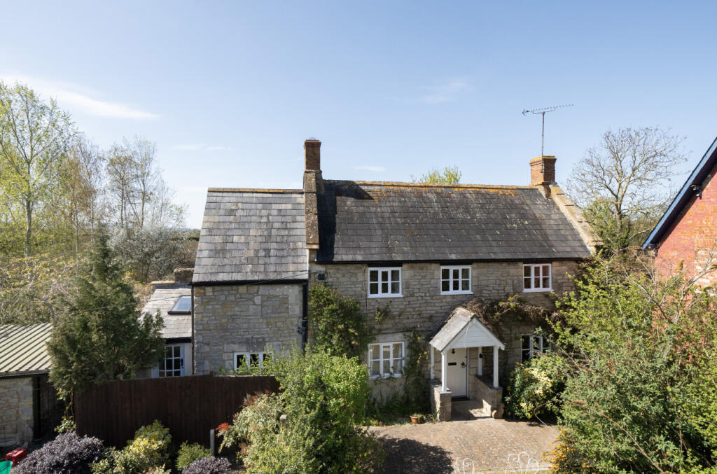 Main image of property: Isle Abbotts, Taunton, Somerset, TA3