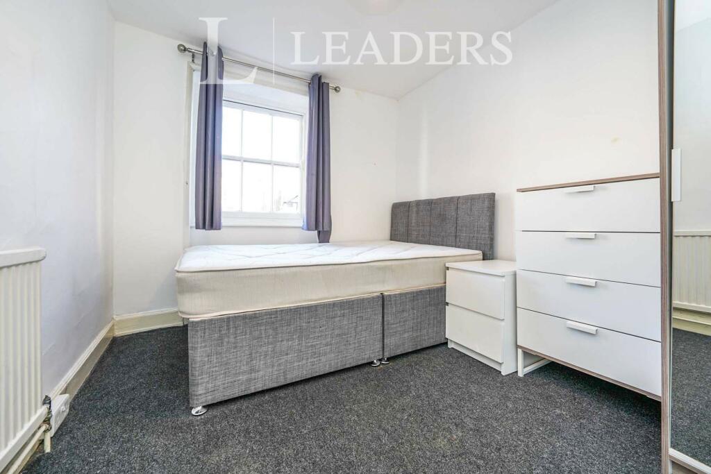 1 bedroom house share for rent in Rodney Road, GL50