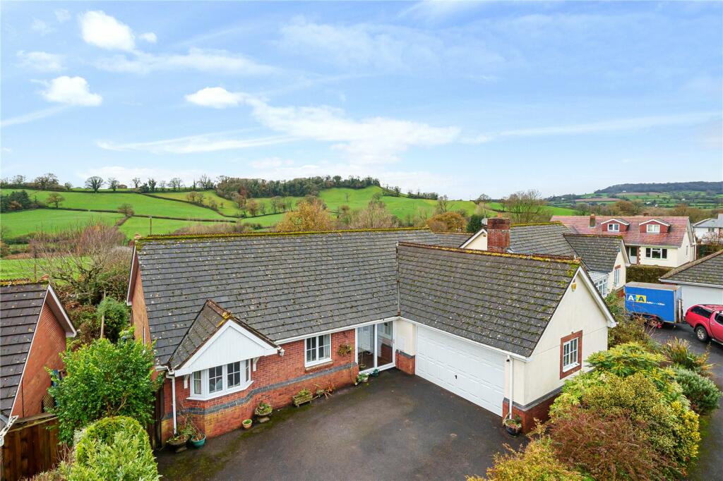 4 bedroom bungalow for sale in Marles Close, Honiton, Devon