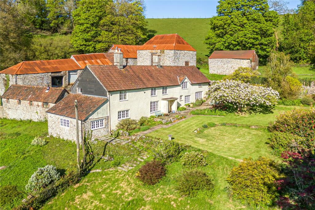 4 bedroom detached house for sale in Luppitt, Honiton, Devon, EX14