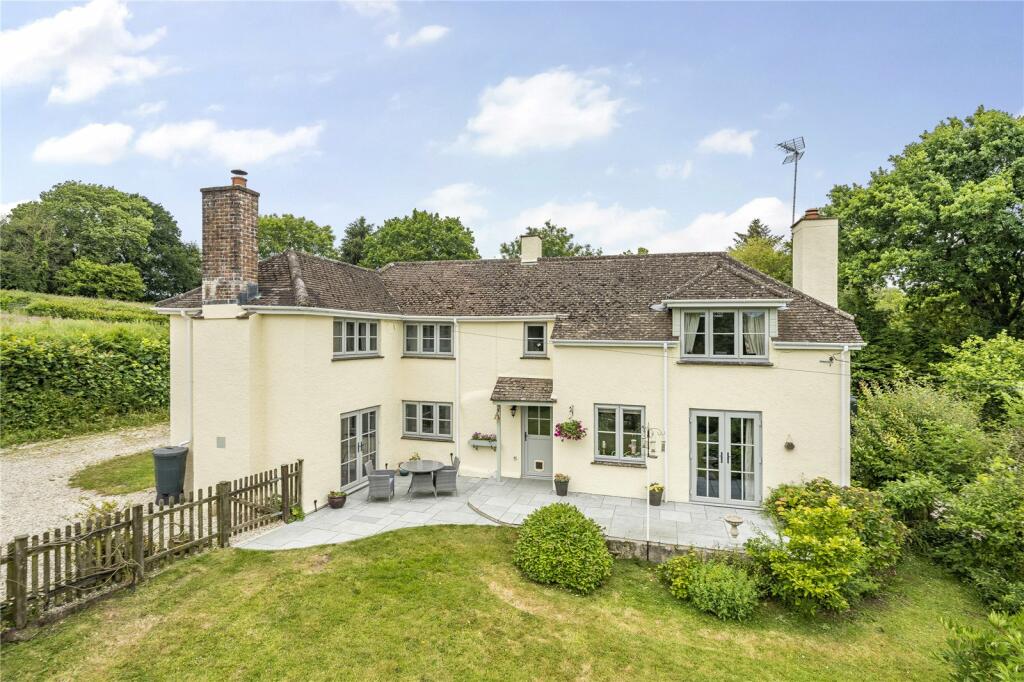 4 bedroom detached house for sale in Bewley Down, Axminster, EX13