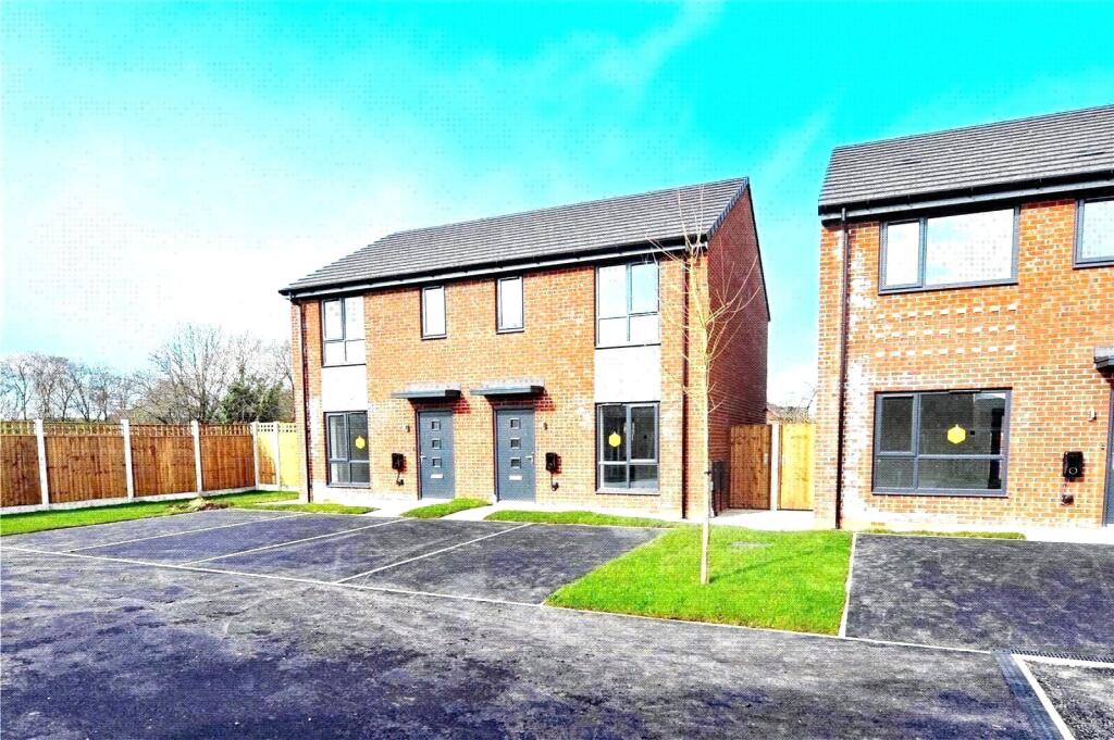 Main image of property: Weavers Fold, Rochdale, Greater Manchester, OL11