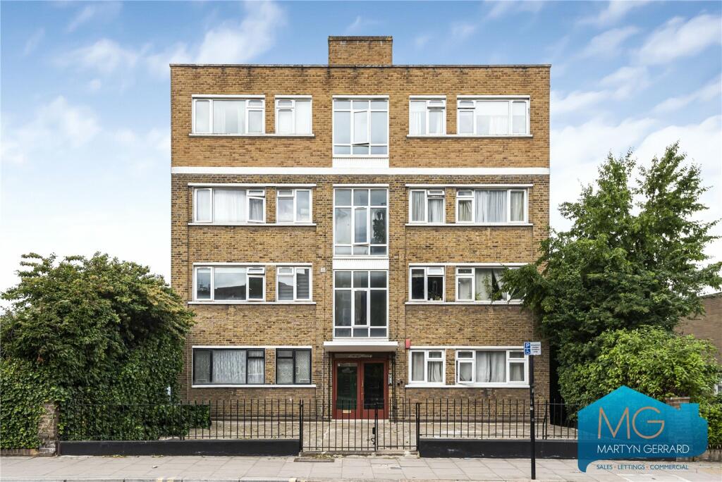 2 bedroom apartment for sale in Torriano Avenue, Kentish Town, London, NW5