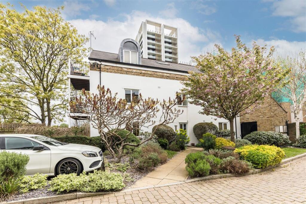 Main image of property: Park View Mews, Stockwell