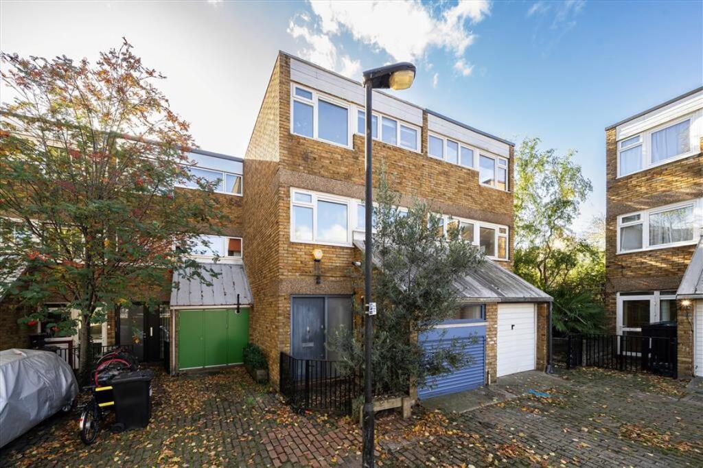 Main image of property: Halsmere Road, Myatts Fields, Camberwell