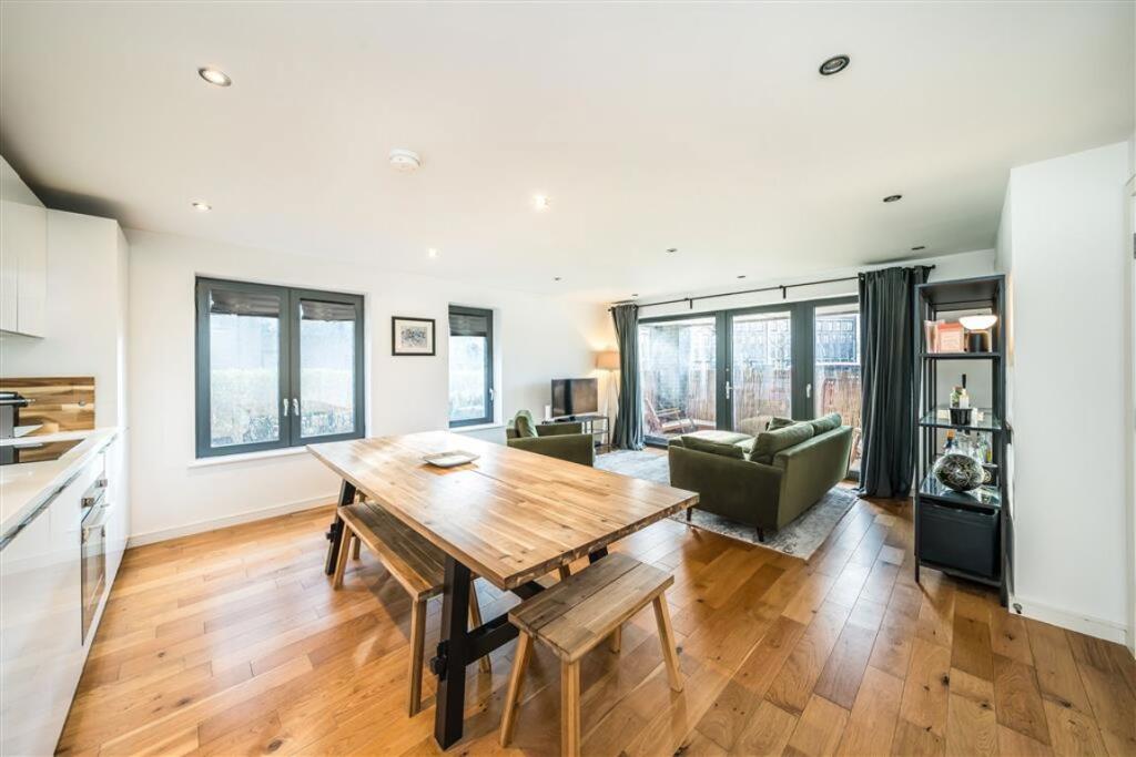 Main image of property: Henry Road, Oval