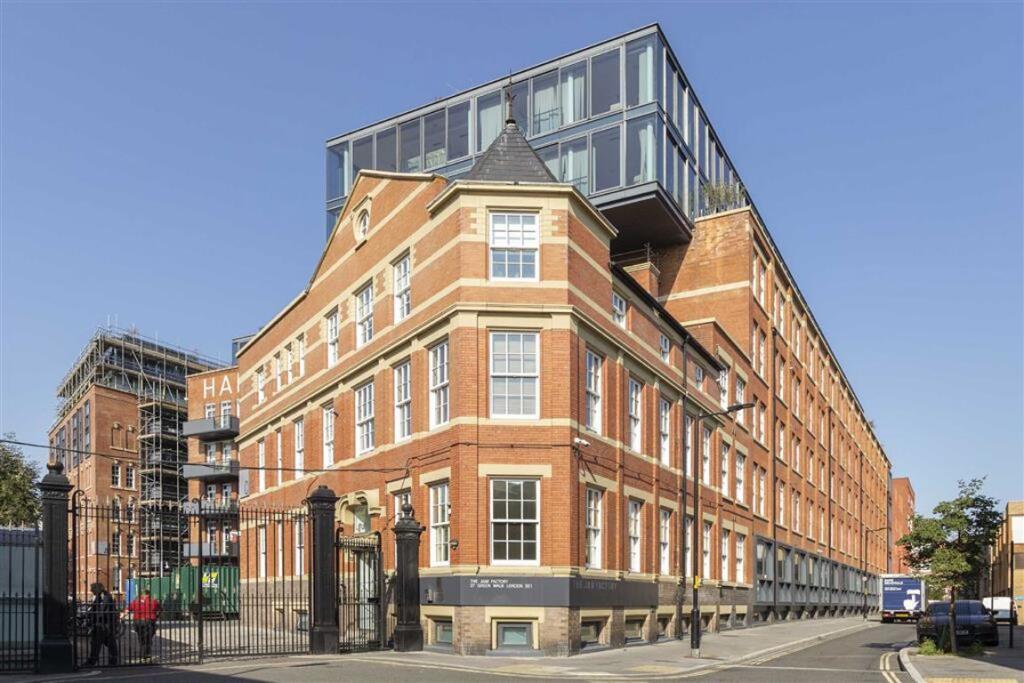 Main image of property: Green Walk, London Bridge