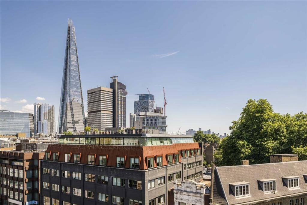 Main image of property: Hilary Mews, London Bridge