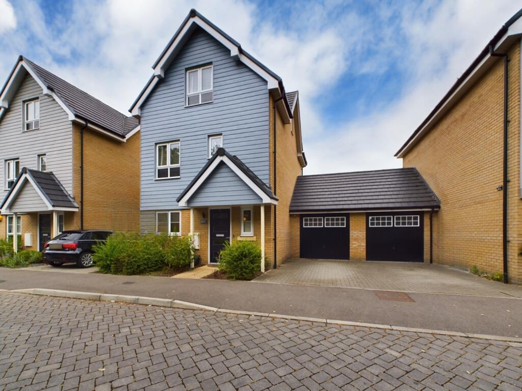 Main image of property: Chertsey, Surrey, KT16