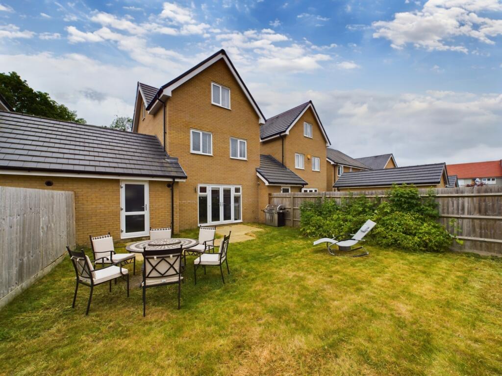 Main image of property: Chertsey, Surrey, KT16