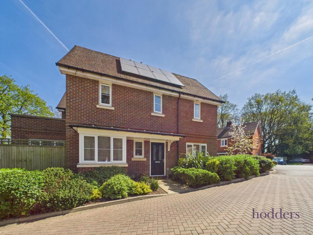 Main image of property: Chertsey, Surrey, KT16