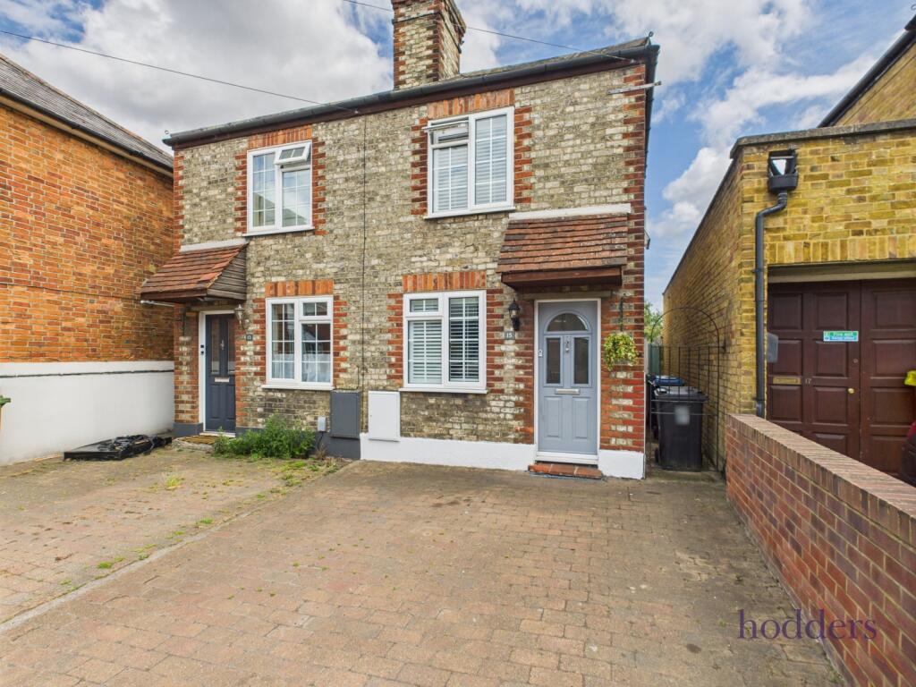 Main image of property: Chertsey, Surrey, KT16
