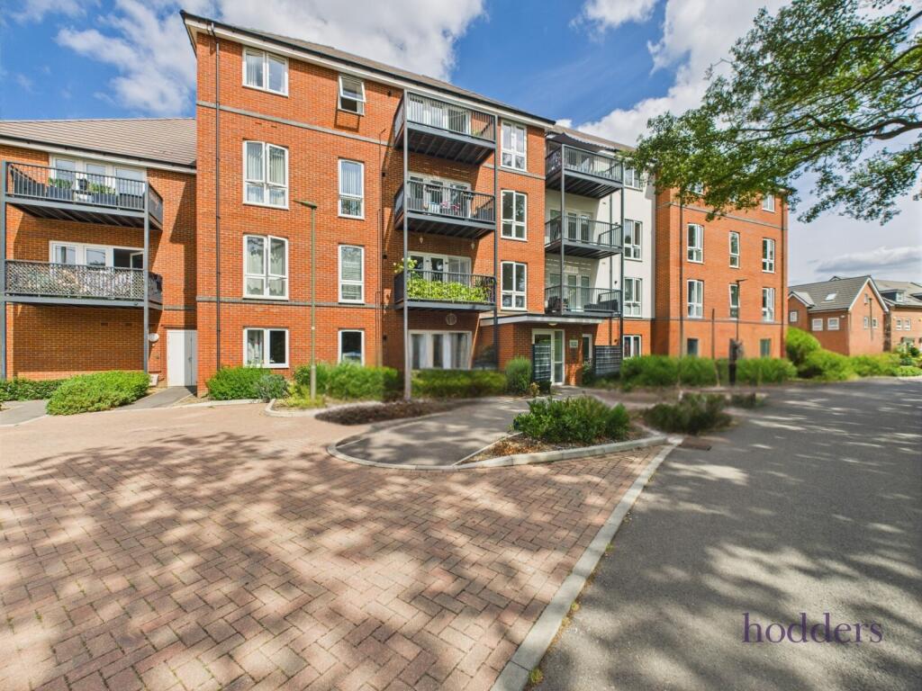 Main image of property: Chertsey, Surrey, KT16