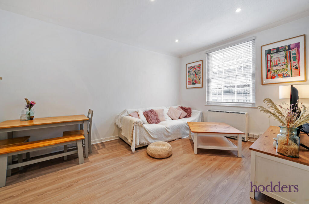 Main image of property: Chertsey, Surrey, KT16