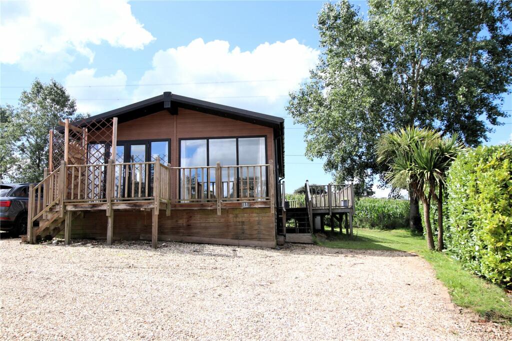 3 bedroom bungalow for sale in Pugham Farm, Westleigh, Tiverton, Devon