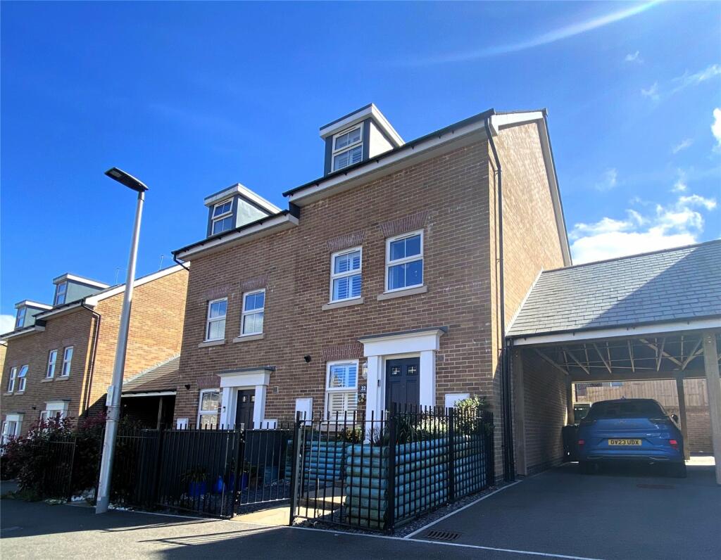 3 bedroom semidetached house for sale in Enterprise Avenue, Tiverton, Devon, EX16