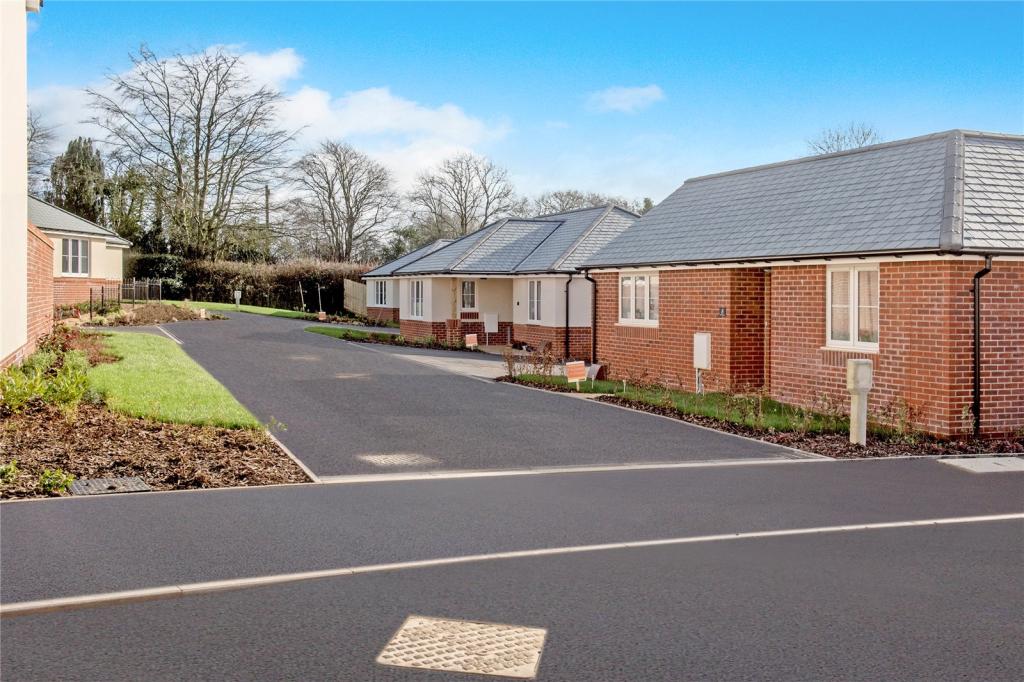 3 bedroom bungalow for sale in Willow Heights, Witheridge, Tiverton