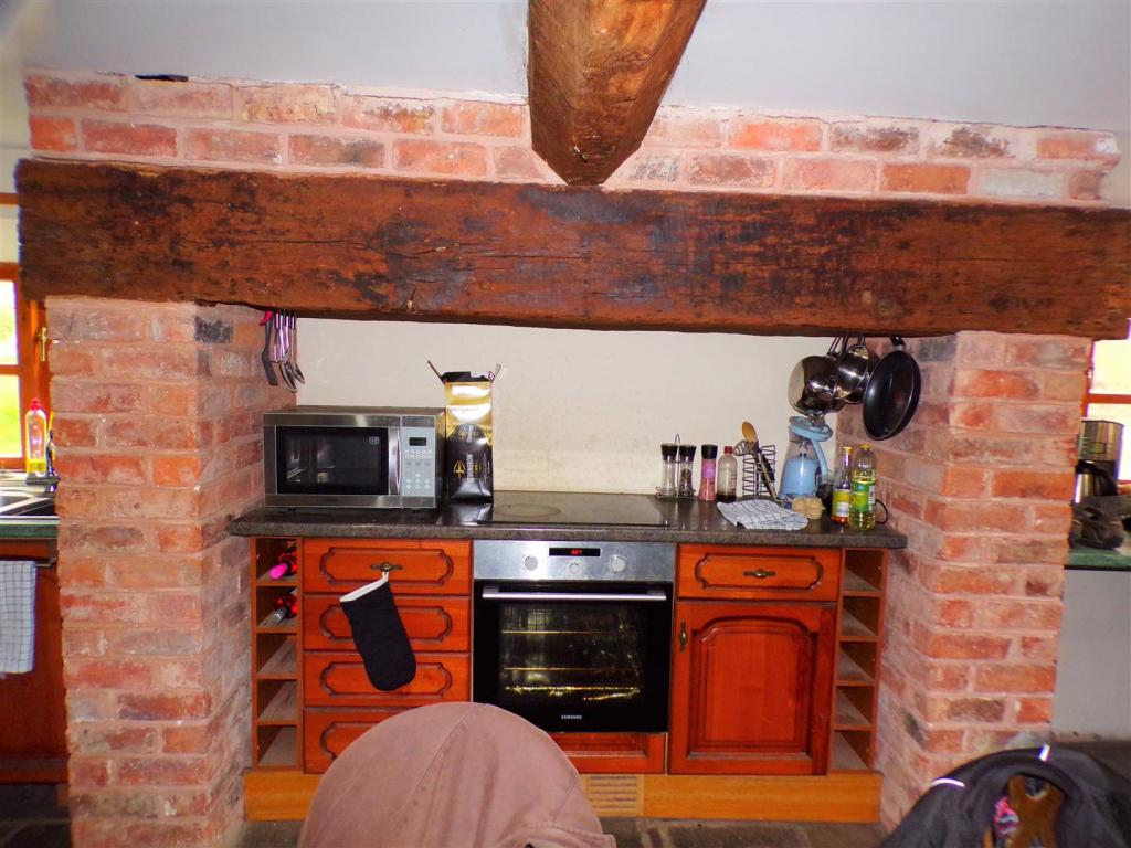 5 bedroom terraced house for sale in High Street, St. Asaph, LL17