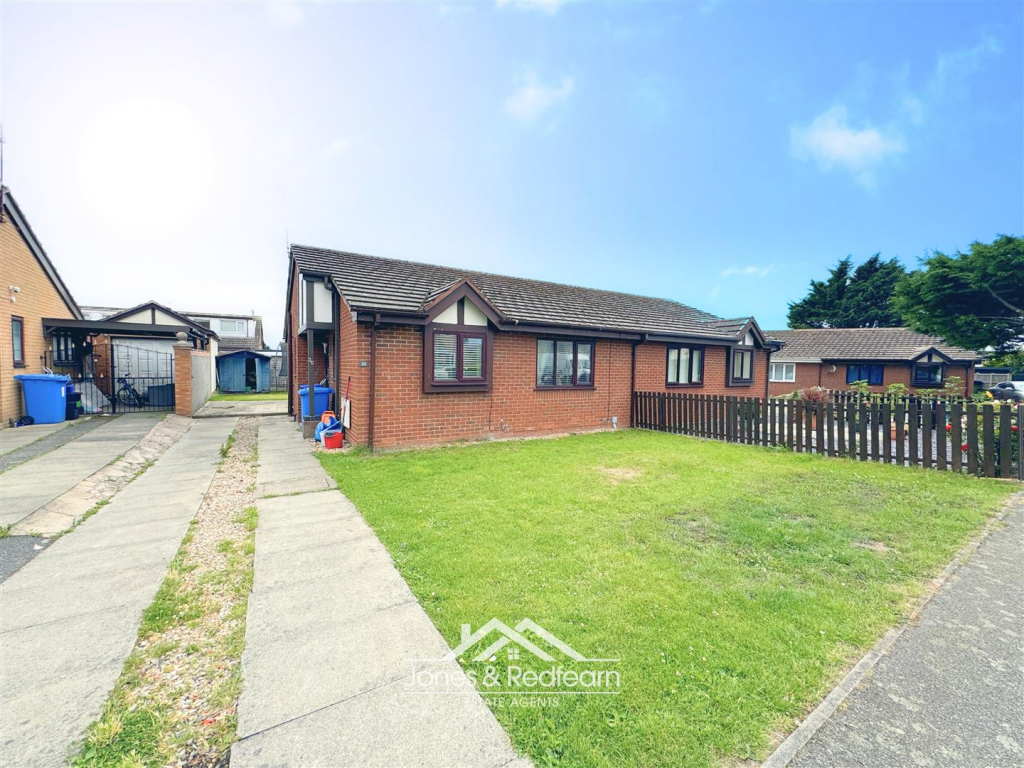 Main image of property: Ronaldsway, Rhyl