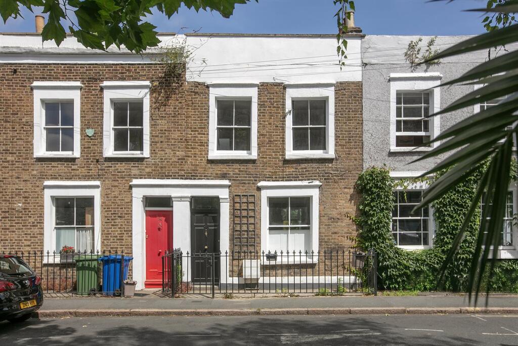 Main image of property: Fielding Street, Walworth, SE17