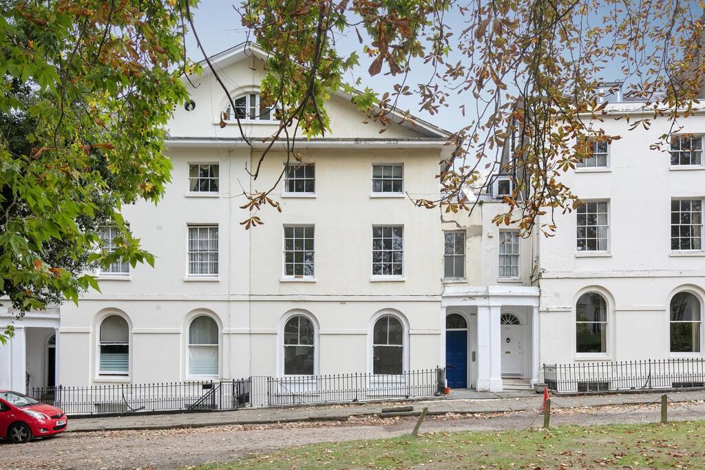 Main image of property: Camberwell Grove, Camberwell, SE5