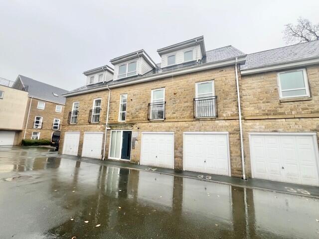 Main image of property: Regent Court, Albert Promenade, Halifax