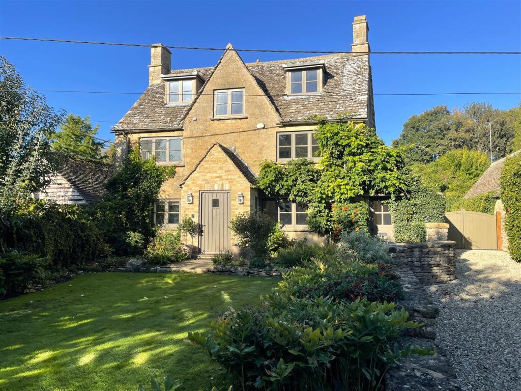 Main image of property: Taynton, Oxfordshire