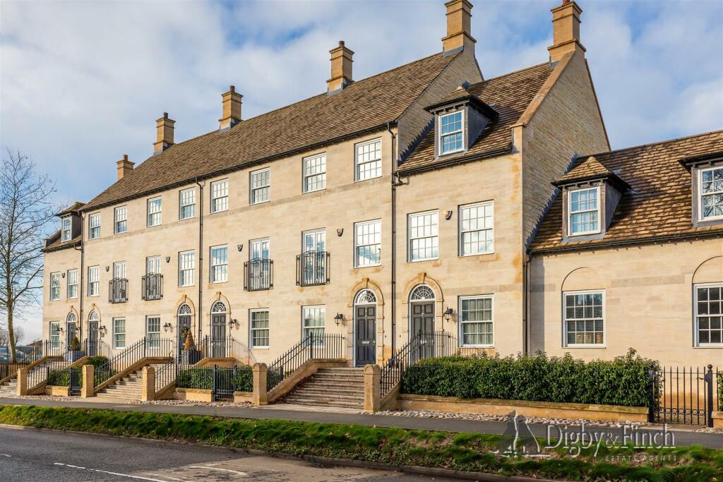 3 bedroom house for sale in Kettering Road, Stamford, PE9