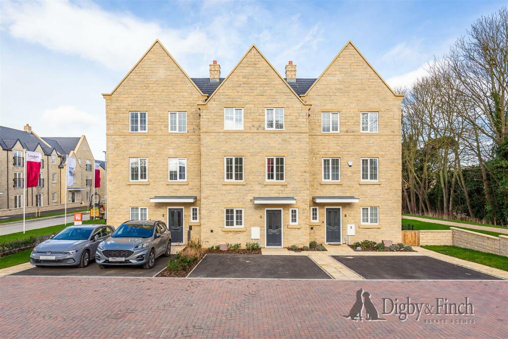 4 bedroom house for sale in Uffington Road, Stamford, PE9