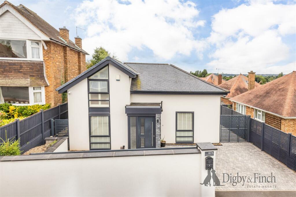 Main image of property: Covert Crescent, Radcliffe-On-Trent, Nottingham