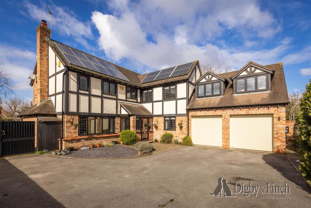 Main image of property: Compton Acres, West Bridgford, Nottingham