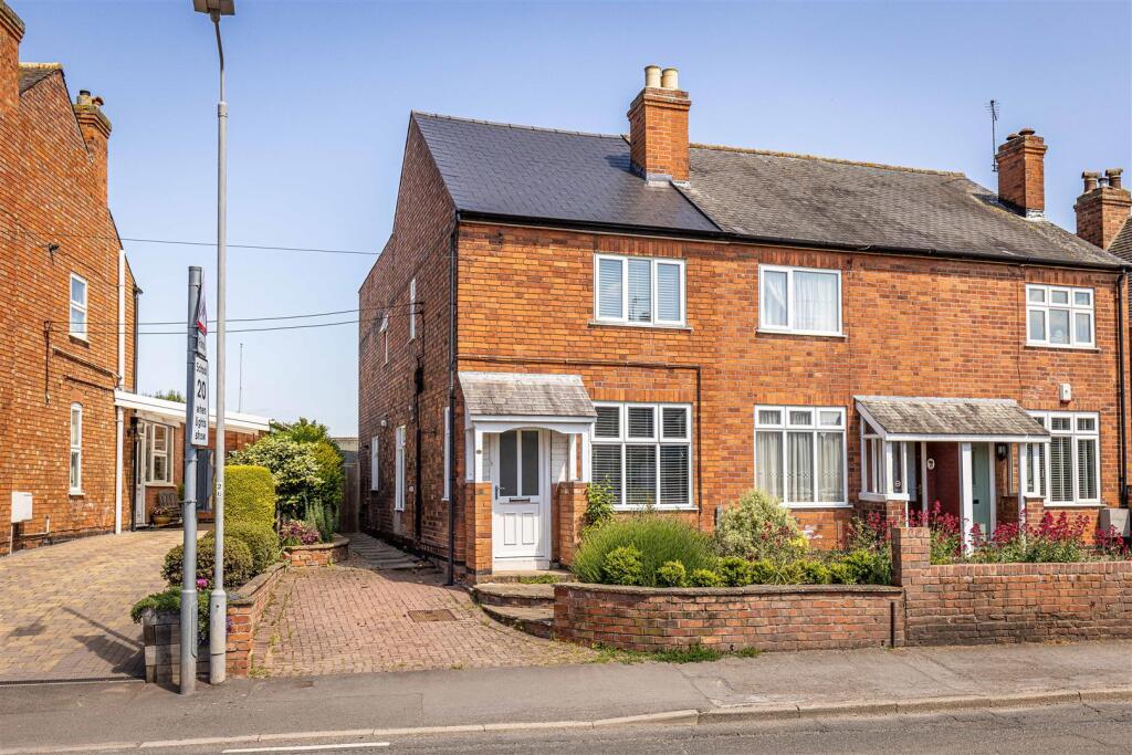 Main image of property: Leake Road, Gotham, Nottingham