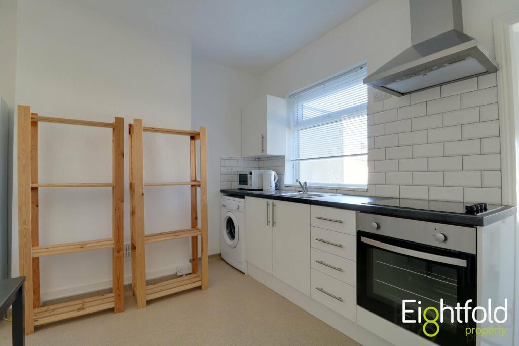 Additional property image - Totland Road, Brighton