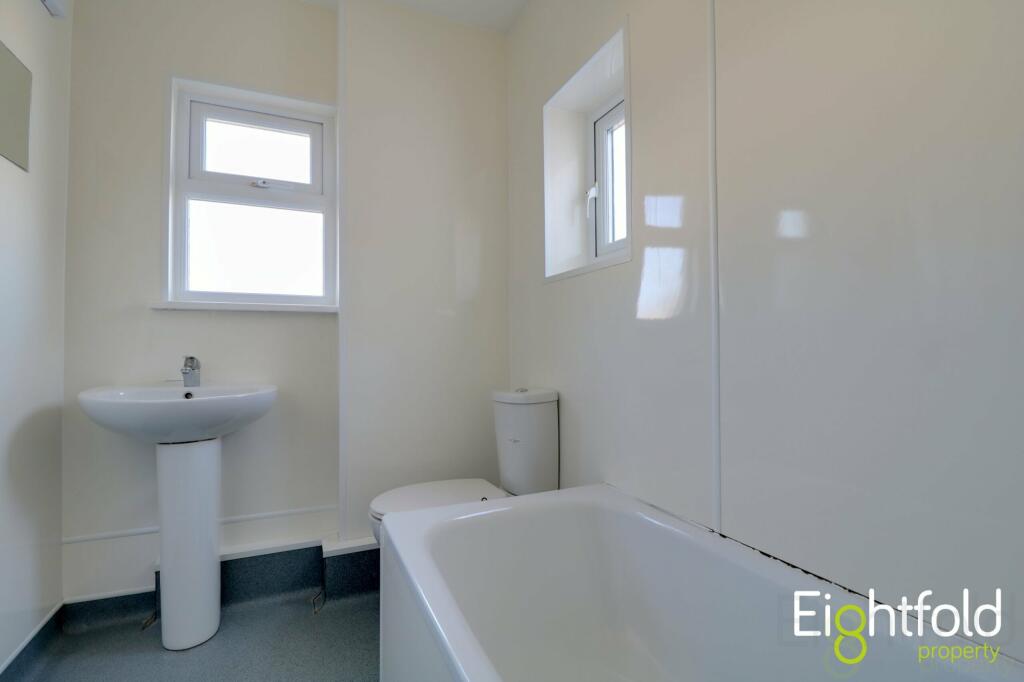 Additional property image - Totland Road, Brighton