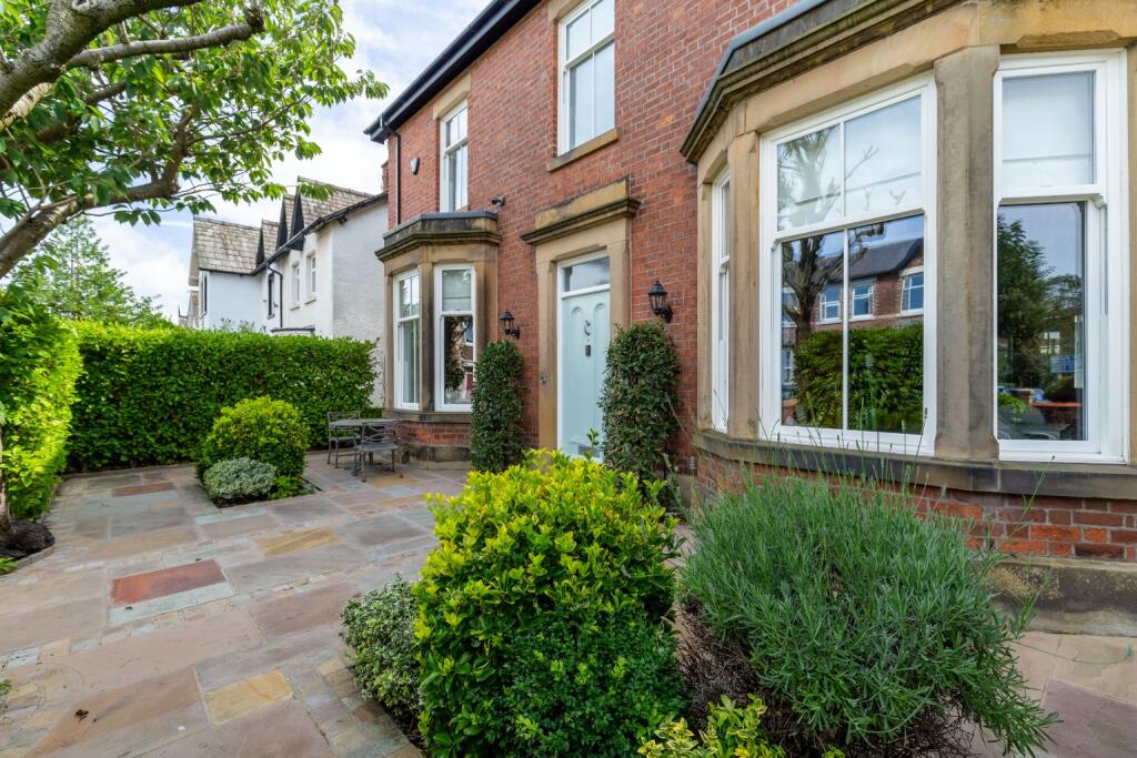 Main image of property: 25 Westby Street