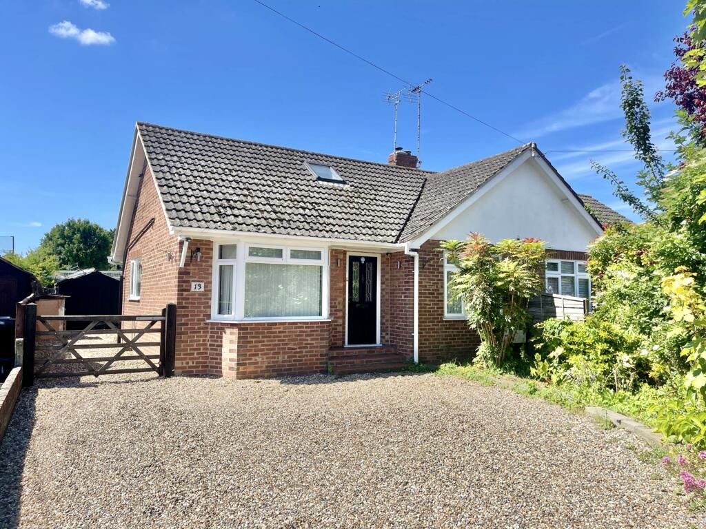 3 bedroom bungalow for sale in Orchard Way, Harwell, OX11