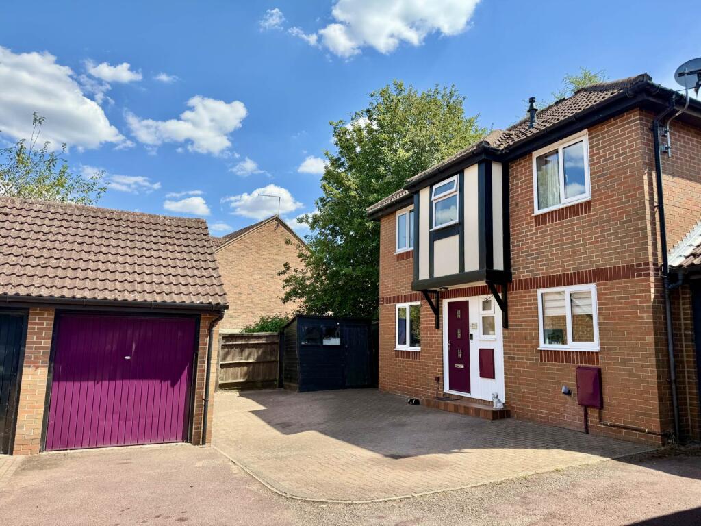 Main image of property: Cromwell Drive, Didcot