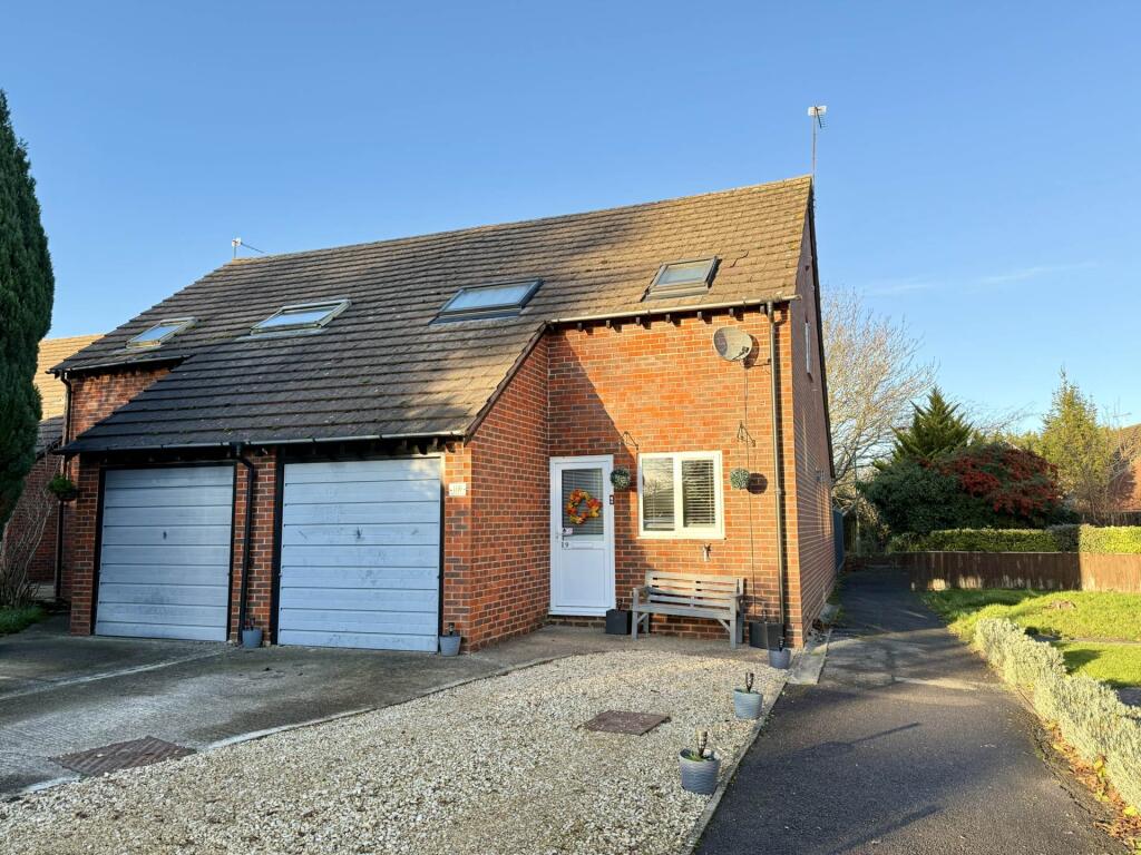 Main image of property: Windsor Close, Oxfordshire