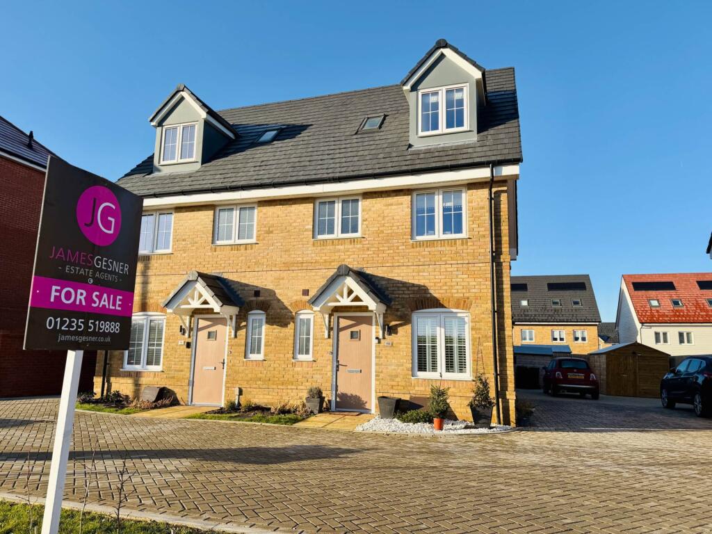 Main image of property: Ladyside Pike, Didcot