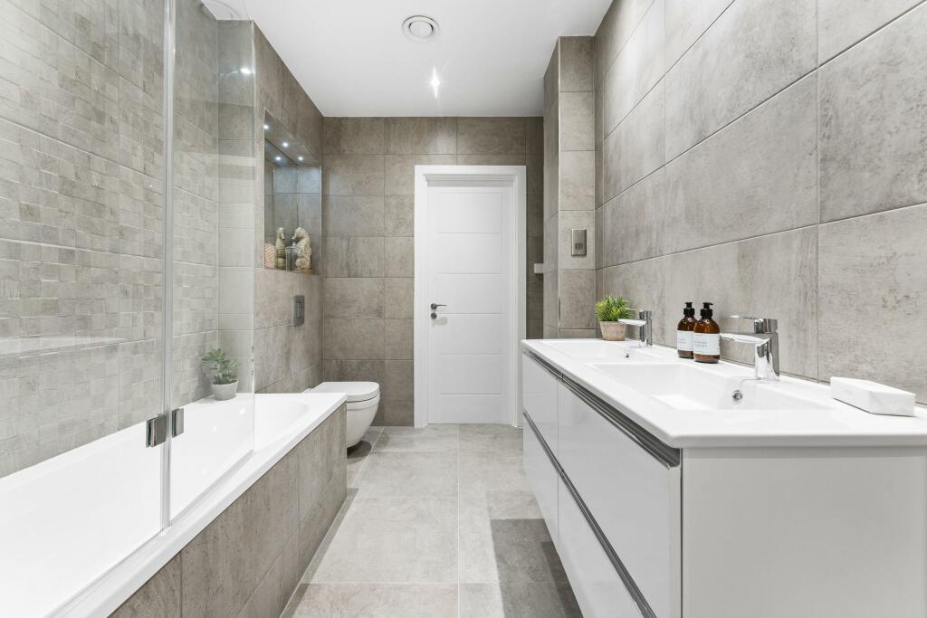 Additional property image - Lyttelton Road, Edgbaston, Birmingham, B16