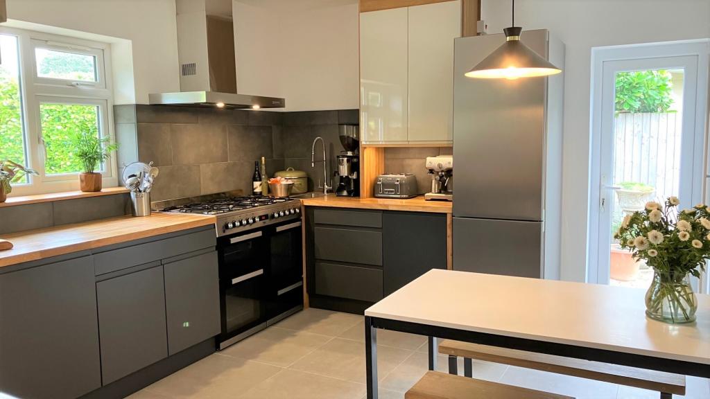 Additional property image - Appletree Close, New Milton
