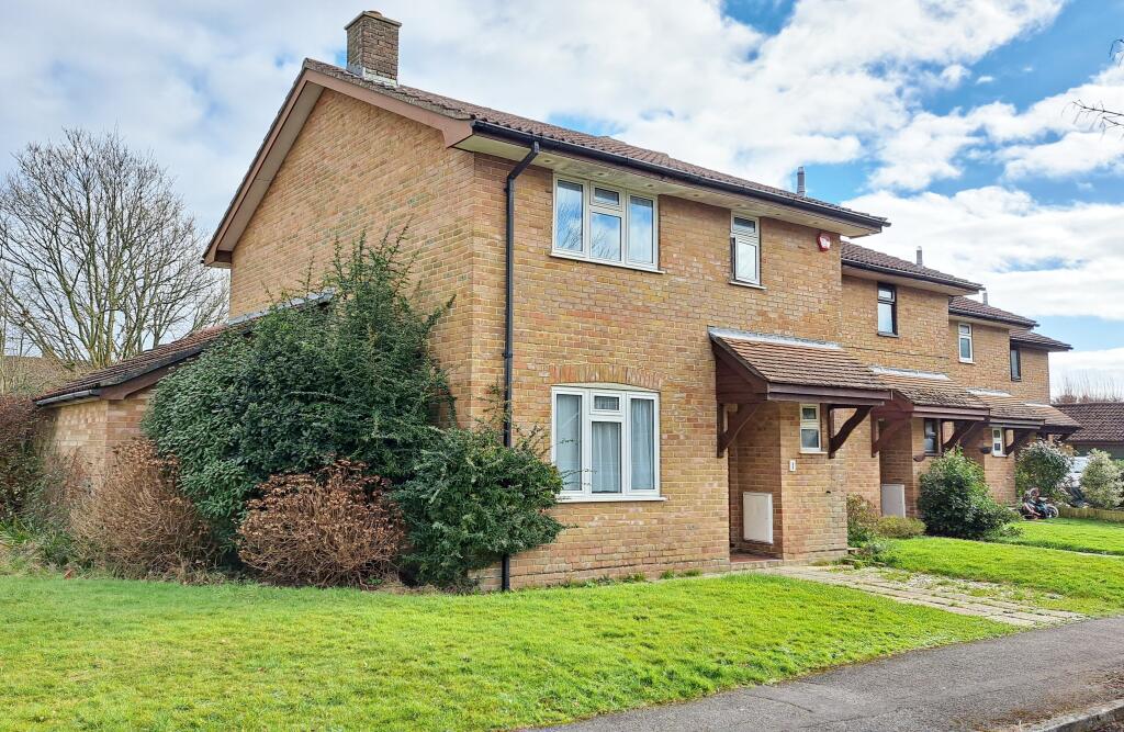3 bedroom terraced house for sale in New Milton, BH25
