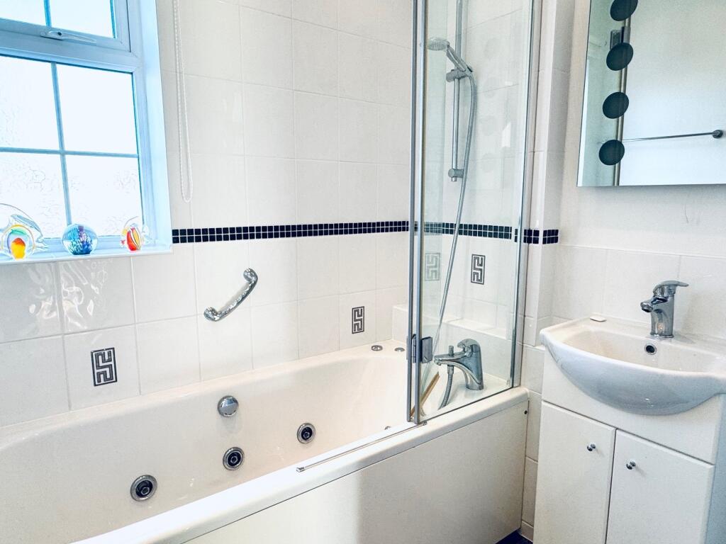 Additional property image - Seaward Avenue