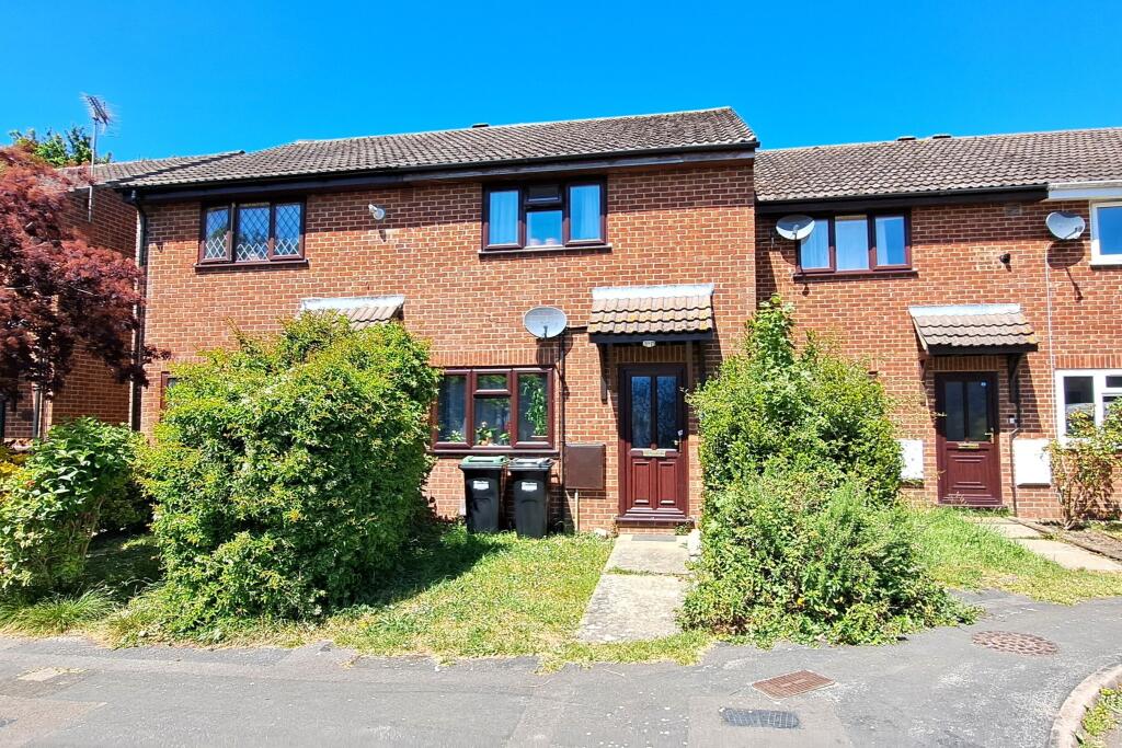 Main image of property: Brownsea Close New Milton BH25 5UG